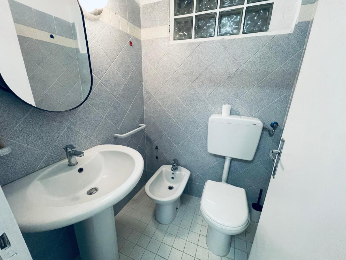 Family Apartment Piazza Milano - Jesolo Esterno foto